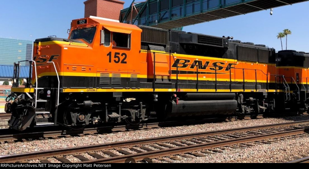 BNSF 152